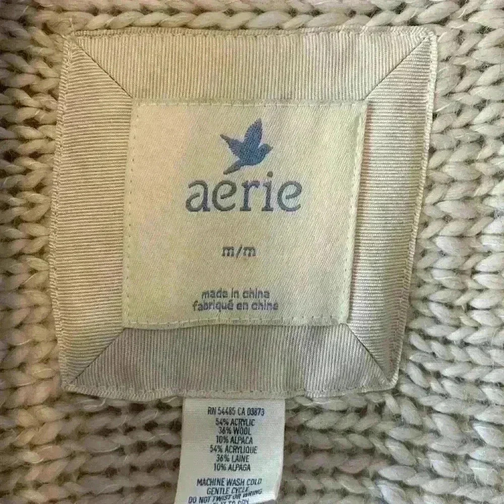 Aerie cable knit cardigan - Picture 3 of 3
